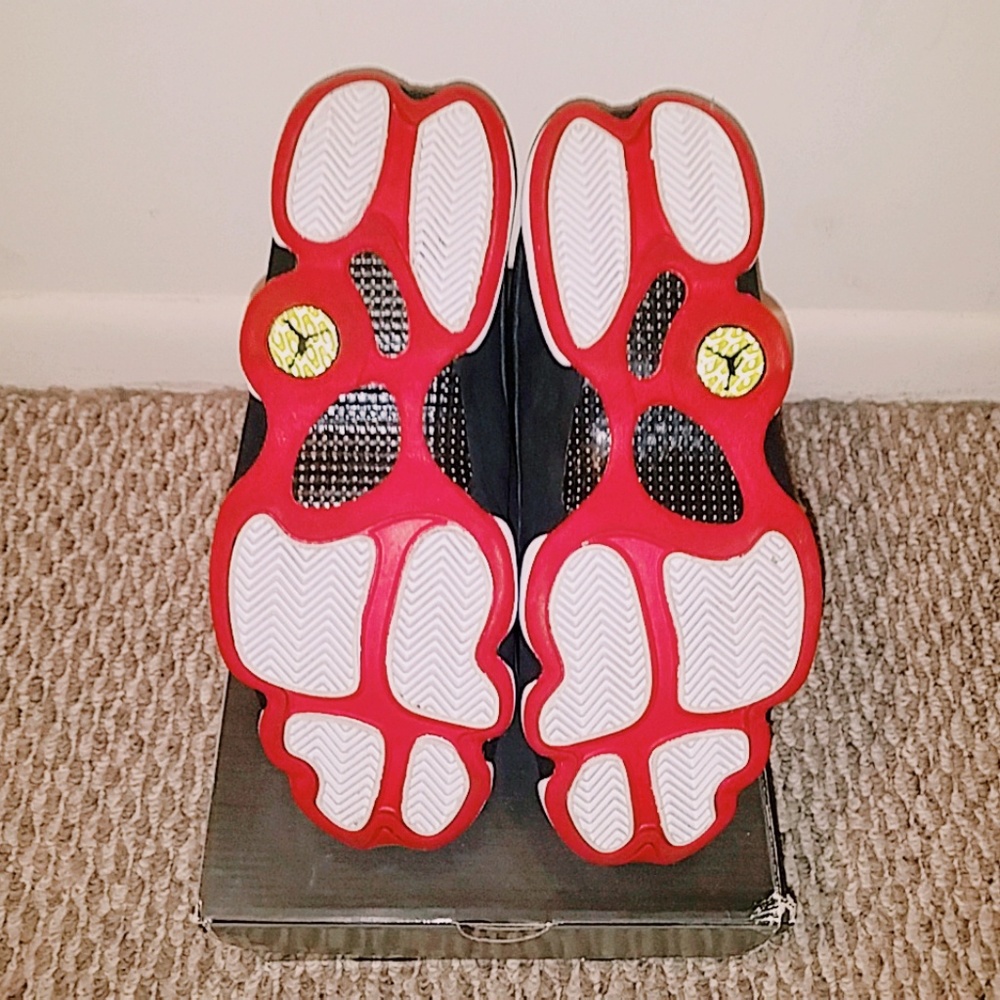 *SOLD* Jordan 13 "Playoffs" 2011 - Picture 7 of 8